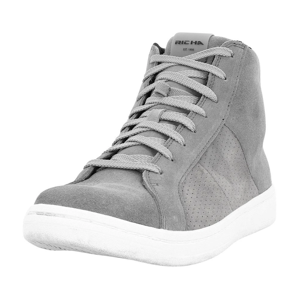 Richa Lewis Air Sneaker 1 Richa Lewis Air Sneaker